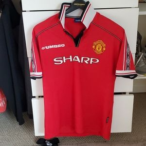 Manchester United 98/99 Home Kit - Authentic